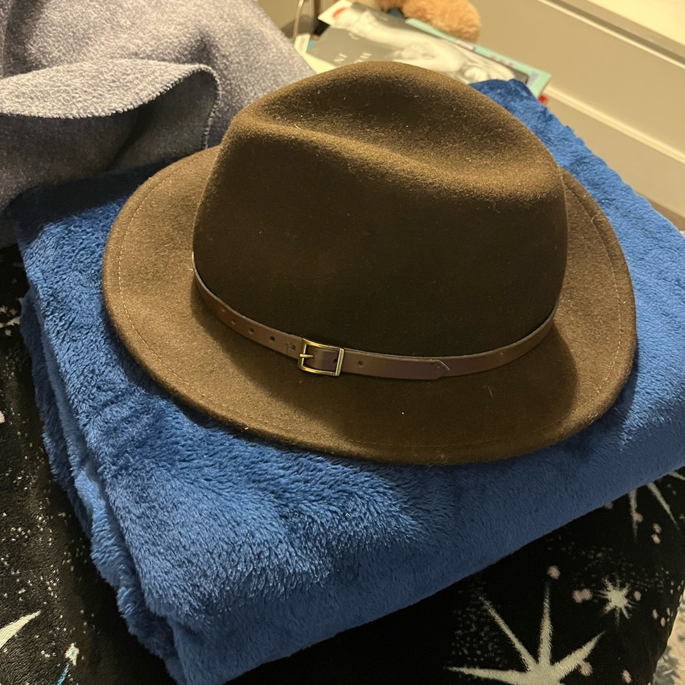 Saks Fifth Avenue Rich Brown Wool Hat